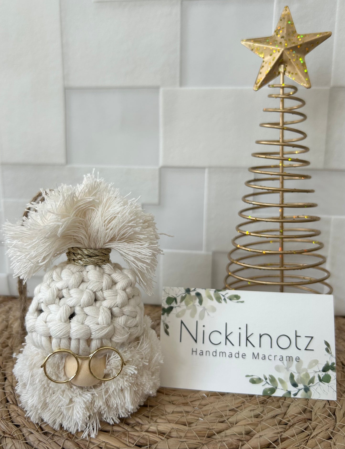 Macrame Gonk / Santa Head / Gnome Christmas Tree Decoration