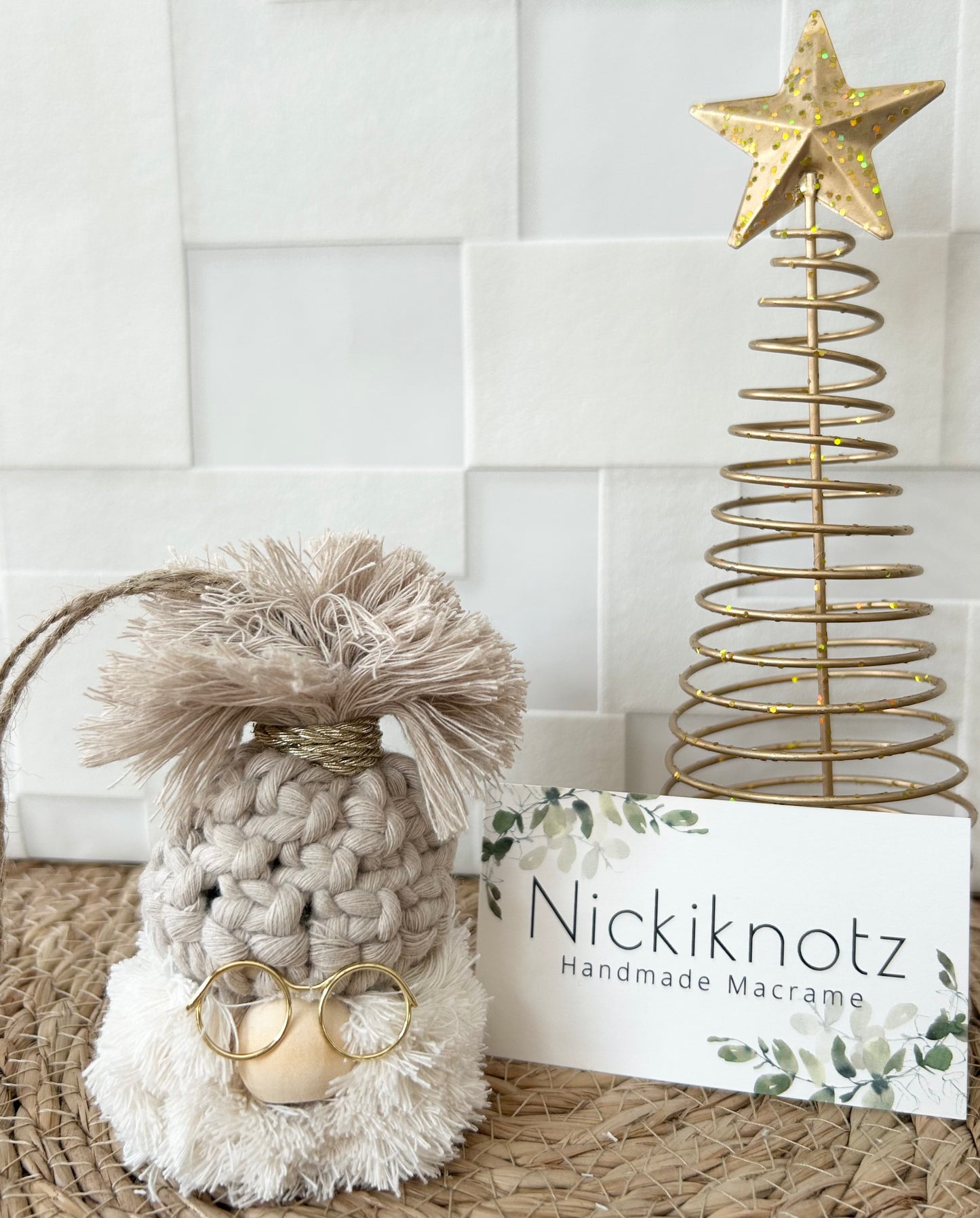 Macrame Gonk / Santa Head / Gnome Christmas Tree Decoration